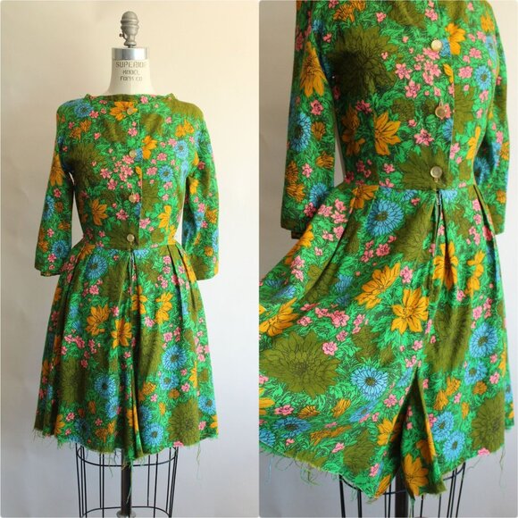 Vintage 1960s Jumpsuit, Rosa Ray Floral Print Cutoff Shorts Romper, Flower Power - Picture 1 of 10